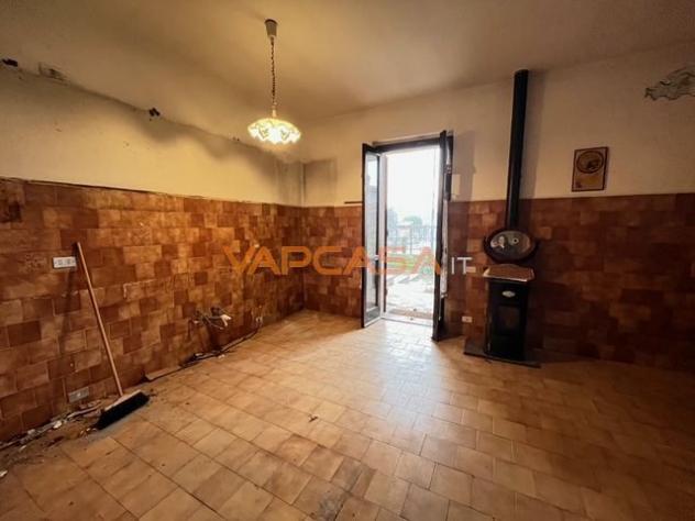 Casa indipendente con ampi spazi e giardino – Zona residenziale di Lurano - Foto 2