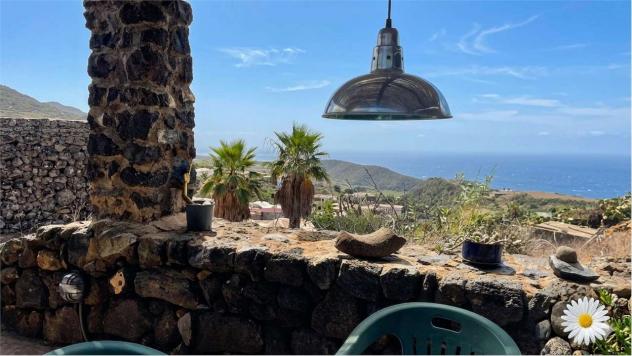Dammuso sibà fa - Dammuso le 2 Cicas Pantelleria (TP) località sibà