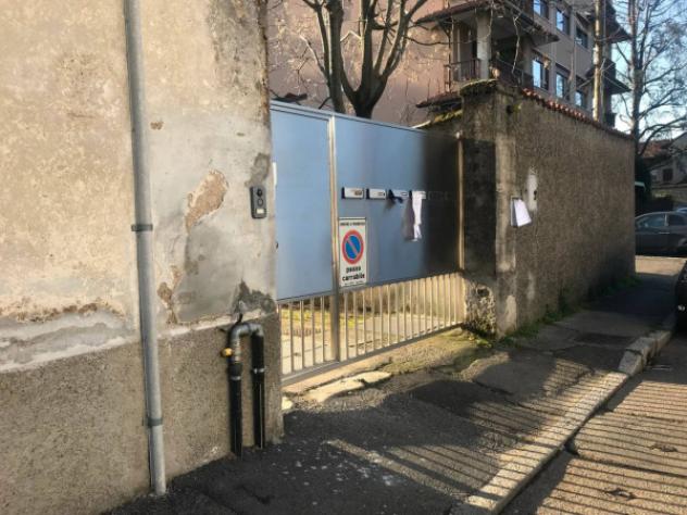 Immobile in asta di 74 m², box auto in vendita a Parabiago - Foto 3