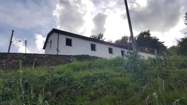 Terratetto in vendita a Vezzano Ligure
