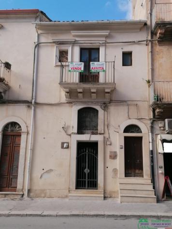 RIF. 8501 - APPARTAMENTO PER UFFICIO IN CENTRO STORICO - Foto 11