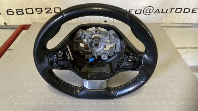 Volante in pelle Peugeot 308 del 2018 (98084115XU)