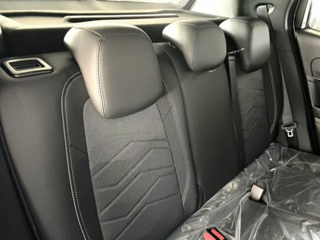 JEEP Avenger 1.2 Summit 110 CV MHEV DCT KM0 MY26 rif. 23986838 - Foto 3