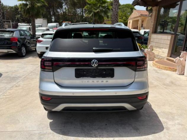 VOLKSWAGEN T-Cross 1.6 TDI SCR Style rif. 23948692 - Foto 6