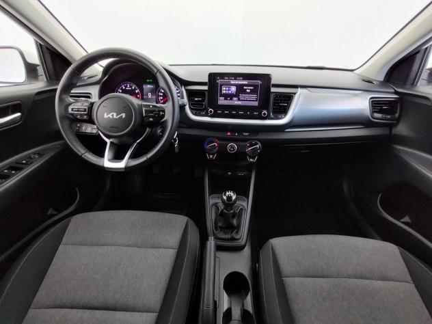 Kia Stonic 1.2 MPI Urban - Foto 4