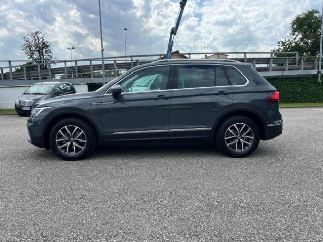 VOLKSWAGEN Tiguan 2.0 TDI SCR Life 1 PROPRIETARIO KM TAGLIANDATI rif. 23775879 - Foto 4