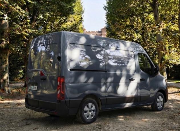 RENAULT Master 105CV rif. 24104317