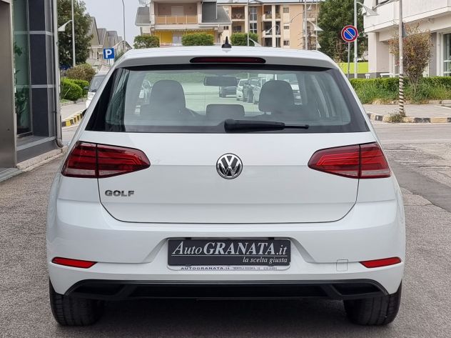 Volkswagen Golf 1.6 TDI 115CV 5p. Trendline B.Motion Technology - Foto 4
