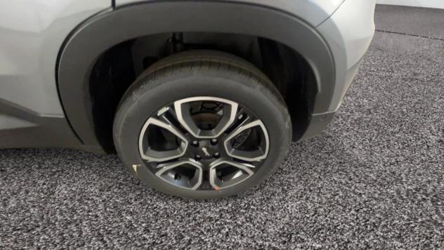 Jeep Avenger e-Hybrid 1.2 MHEV e-Hybrid Turbo Summit - Foto 6