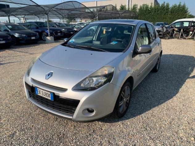 RENAULT Clio 1.2 16V 5 porte Live! rif. 23987718