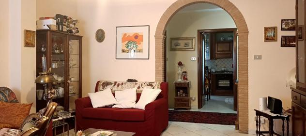 Appartamento in vendita a Cascina 90 mq Rif: 1426352