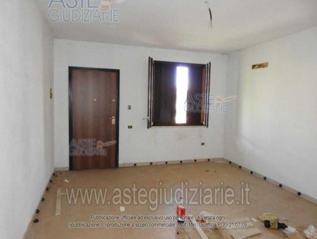 IMMOBILI-IMMOBILE RESIDENZIALE-Via degli Ulivi s.n. - Foto 2