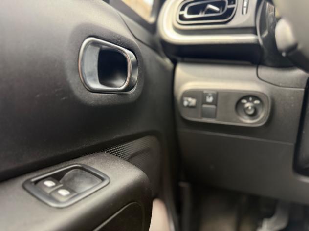 Citroen C3 BlueHDi 100 S&S Feel - Foto 8