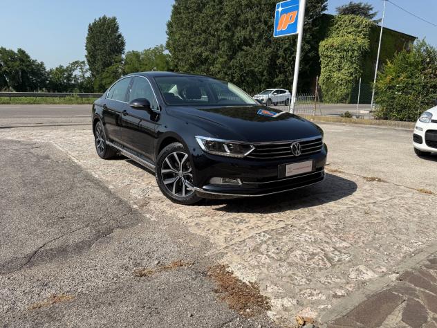 Volkswagen Passat 2.0 TDI SCR DSG Executive BMT - Foto 3