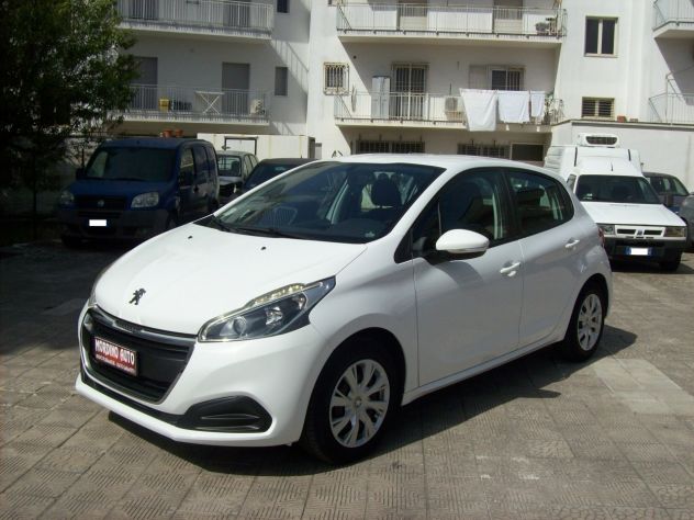 Peugeot 208 1.4 HDi 70CV 5p Business Navy