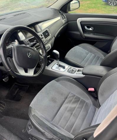 Renault Laguna 2.0 dCi 175CV SporTour Proactive 4Control ESM - Foto 3