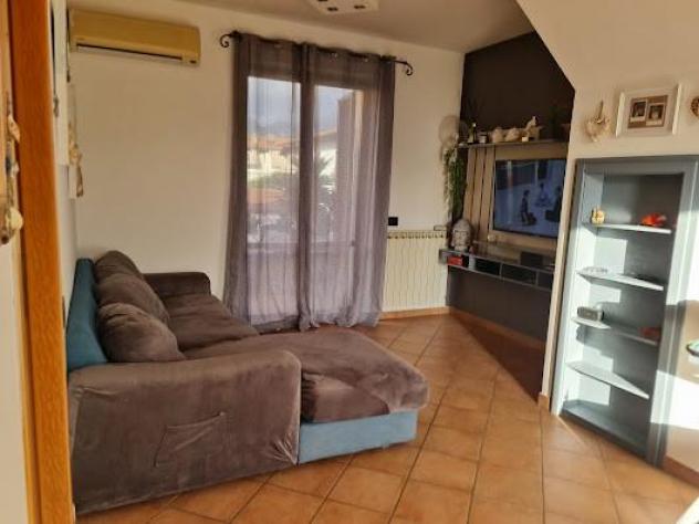 Appartamento in vendita a Marina di Massa - Massa 105 mq Rif: 1396912