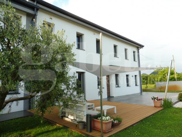 Villa bifamiliare - Noventa Vicentina . Rif.: Cod. rif 3321178VRG