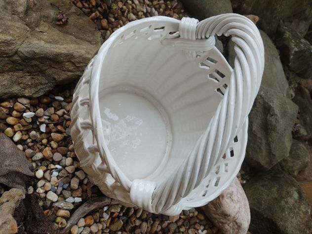 Vaso in Ceramica Bianca a Forma di cestello - Foto 3