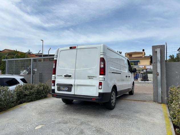 RENAULT TRAFIC-TUO DA 199 AL MESE - Foto 10