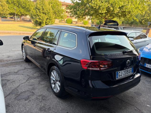 Volkswagen Passat Variant 2.0 TDI SCR EVO DSG Business - Foto 4