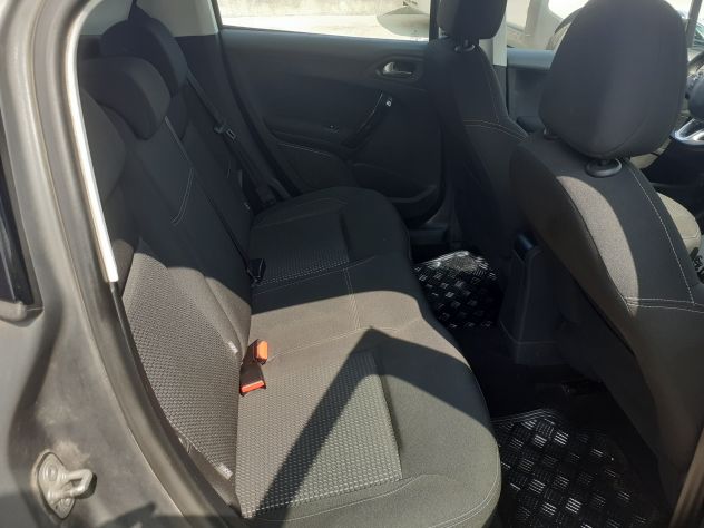 Peugeot 208 Allure 1.6 Hdi 75 cv.NAVI.RETROCAMERA.Euro 6B.MOLTO BELLA - Foto 8