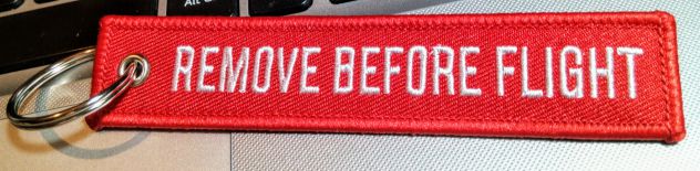 Remove Before Flight Portachiavi in Rosso / Bianco - Foto 3