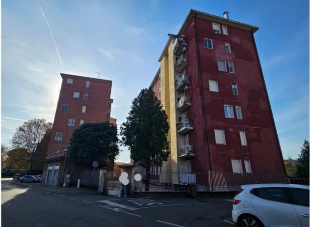ASTA OCCASIONE: Garbagnate Milanese via Volta, appartamento e cantina - Foto 2