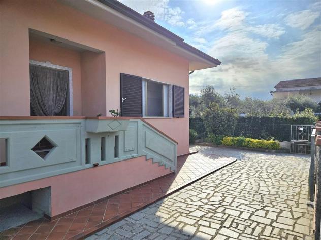 Porzione di casa in vendita a Massa - Foto 3