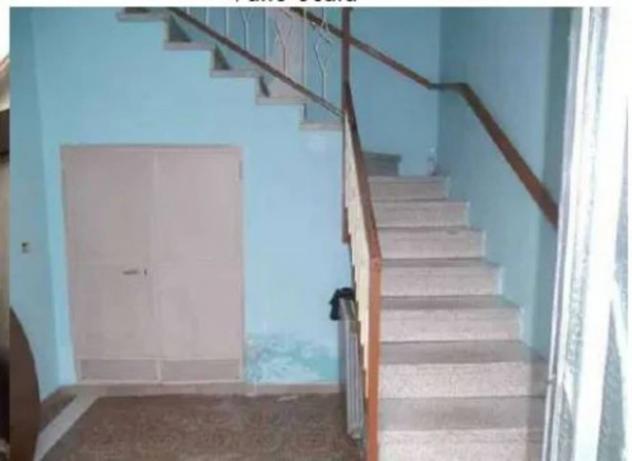 Immobile in asta di 122 m² con più di 5 locali e box auto in vendita a Suzzara - Foto 4