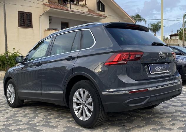 Volkswagen Tiguan Life 2.0 TDI 150CV DSG - Foto 6