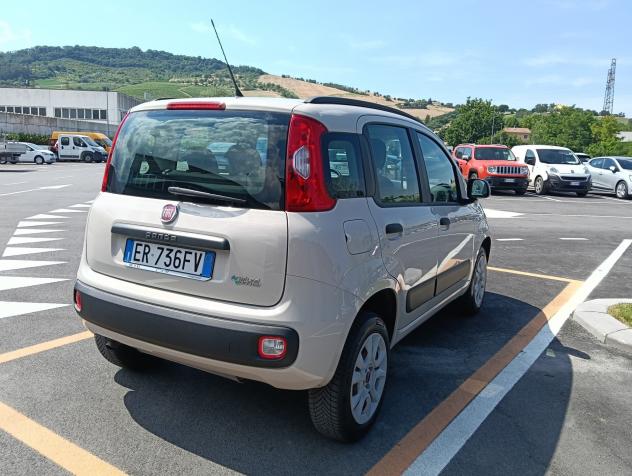 Fiat Panda 0.9 TwinAir Turbo Natural Power Pop - Foto 6