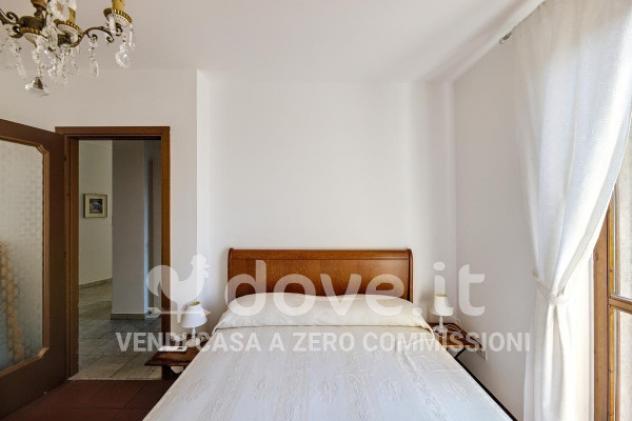 Villa di 355 m² con più di 5 locali e box auto in vendita a Biandronno - Foto 19