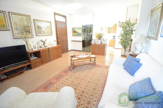 VILLA di 4 vani e di 230 mq (BURAGO DI MOLGORA) rif. IGC VILLA 377 BURAGO - Foto 7