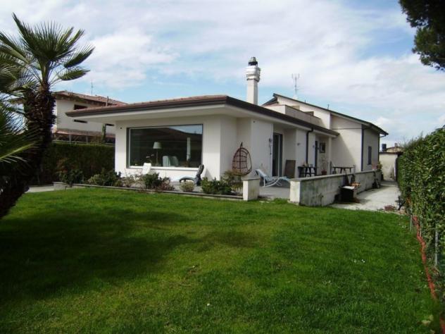 Villa in vendita a Camaiore 300 mq Rif: 826701 - Foto 4