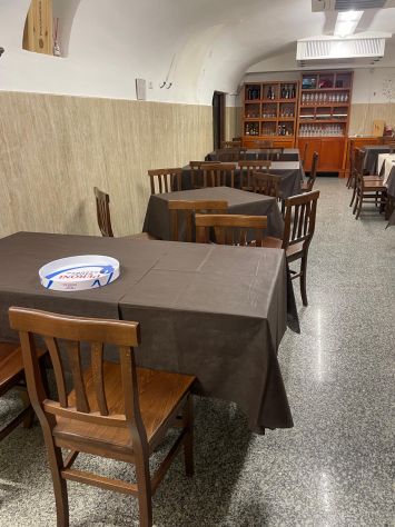 VENDESI O AFFITASI GESTIONE DI UNA BRACERIA/MACELLERIA A SAMMICHELE DI BARI - Foto 6