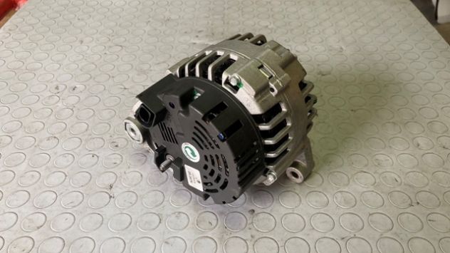 Alternatore Audi A6 C5 2.5TDI del 2003 - Foto 3