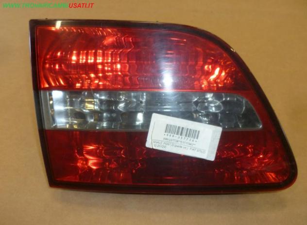 FANALE POST.SX.(parte int.) FIAT STILO (192-2C/2V)  Parti elettriche  Fanaleria  Fanali  Fanale post. sx. FIAT - STILO - 01-10-2001 - 01-06-2009