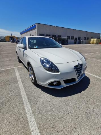 Alfa Romeo Giulietta 1.6 JTDm-2 105 CV Distinctive