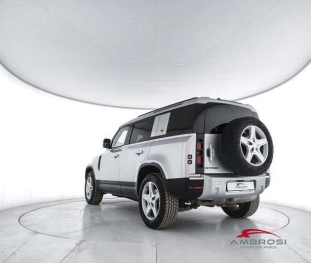 LAND ROVER Defender 110 3.0d i6 mhev SE awd 200cv auto - AUTOCARRO N1 rif. 23802297 - Foto 4