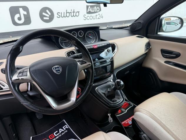 Lancia Ypsilon 1.3 MJT 16V 95 CV 5 porte S&S Platinum - Foto 9