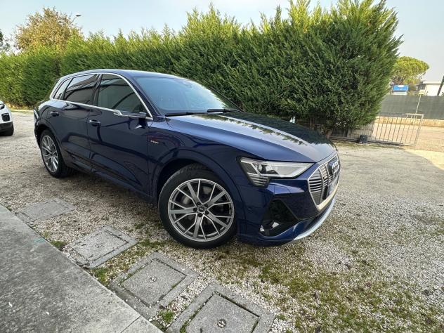 Audi Q8 e-tron SPB 55 quattro S line Fast edition - Foto 6