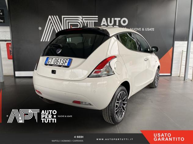 Lancia Ypsilon Ypsilon 1.0 firefly hybrid Platino s&s 70cv - Foto 3