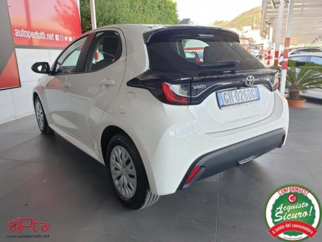 TOYOTA Yaris 1.0 5 porte Active rif. 20280954 - Foto 4