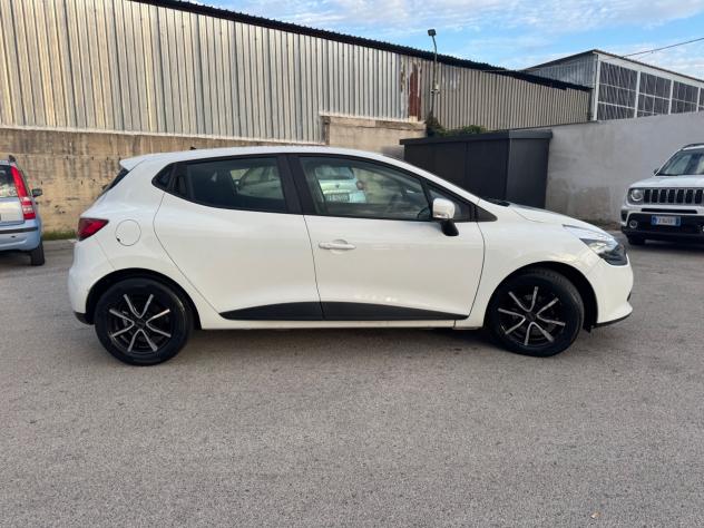 Renault Clio dCi 8V 75CV Start&Stop 5 porte Energy Intens - Foto 6