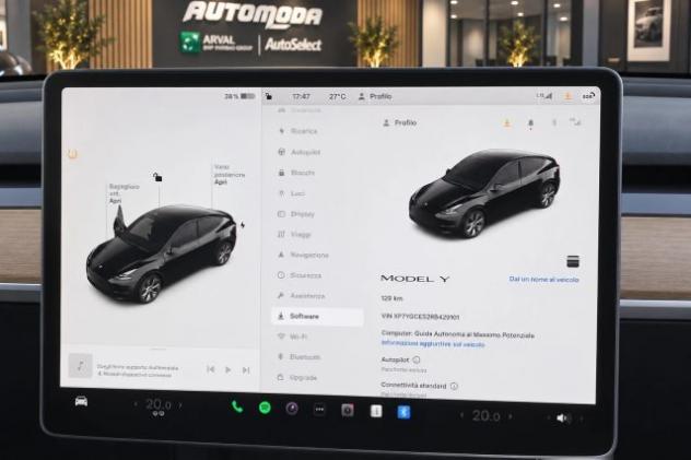 TESLA Model Y 50Kwd RWD KM0 rif. 24105526 - Foto 9