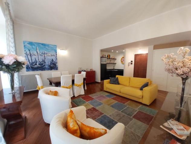 Bilocale in vendita a Genova
