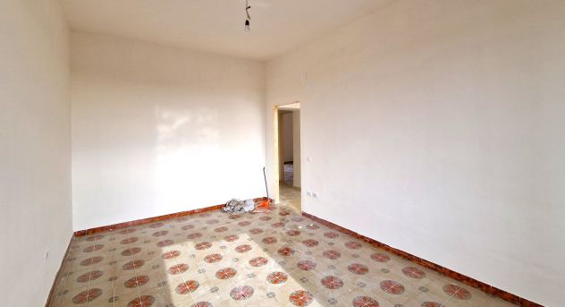APPARTAMENTO IN PIENO CENTRO - VIA GIARDINI - MONDRAGONE - Rif. V2857 - Foto 10
