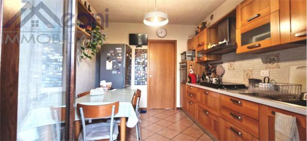 185 - VENDUTO - 4 LOCALI, GIARDINO PRIVATO, CANTINA, POSTO AUTO E BOX - Foto 10