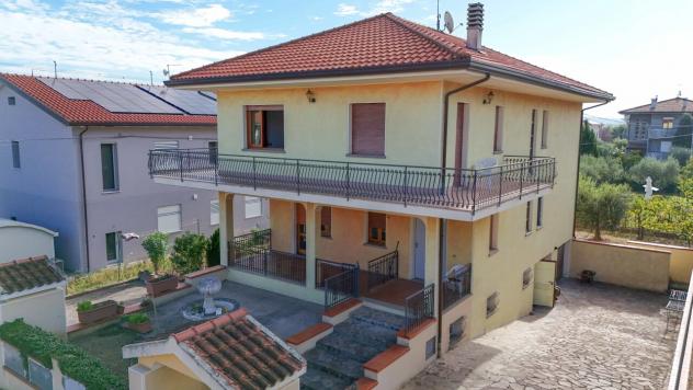 Porzione di casa in vendita a Santarcangelo di Romagna